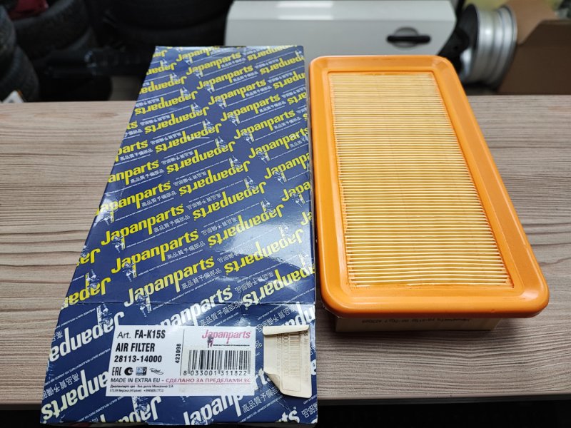 Фильтр воздушный двигателя - фото 1