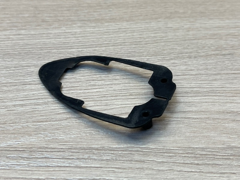 Прокладка ручки двери - фото 1