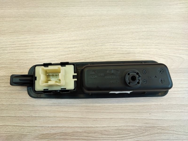 Кнопка стеклоподъемника - фото 5