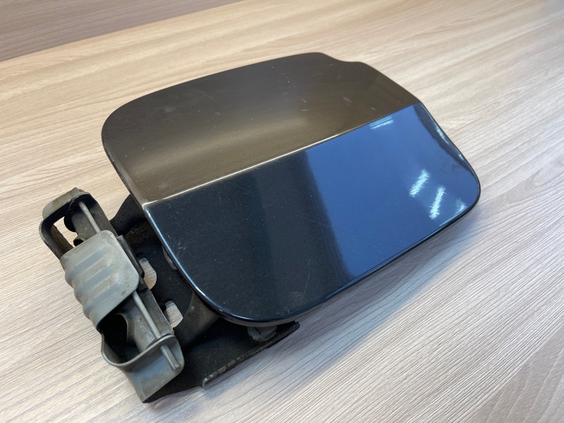 Лючок бензобака - фото 2