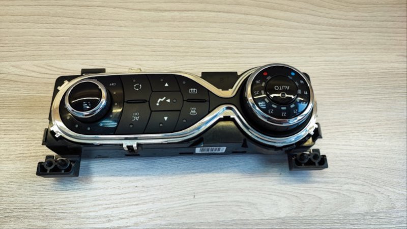 Блок климат-контроля с кнопками - фото 3