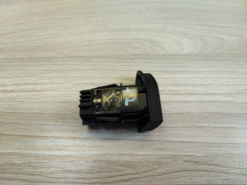 Кнопка аварийной сигнализации - фото 5