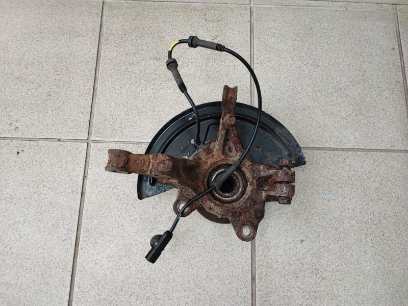 Кулак поворотный - фото 1