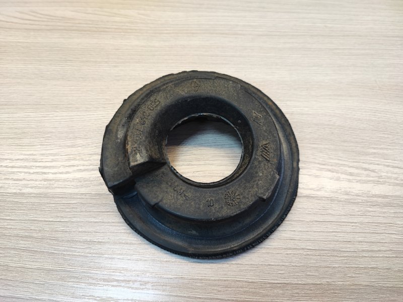 Верхняя опора    пружины - фото 2