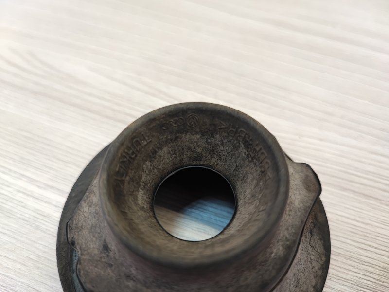 Верхняя опора    пружины - фото 4