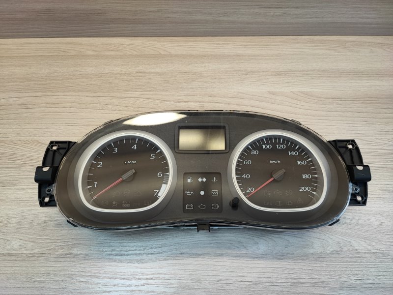 Щиток приборов - фото 1