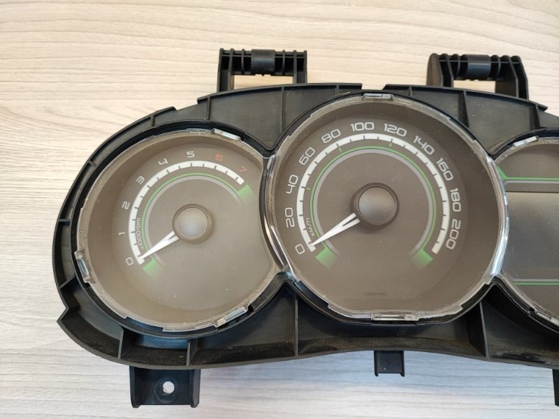 Щиток приборов - фото 3