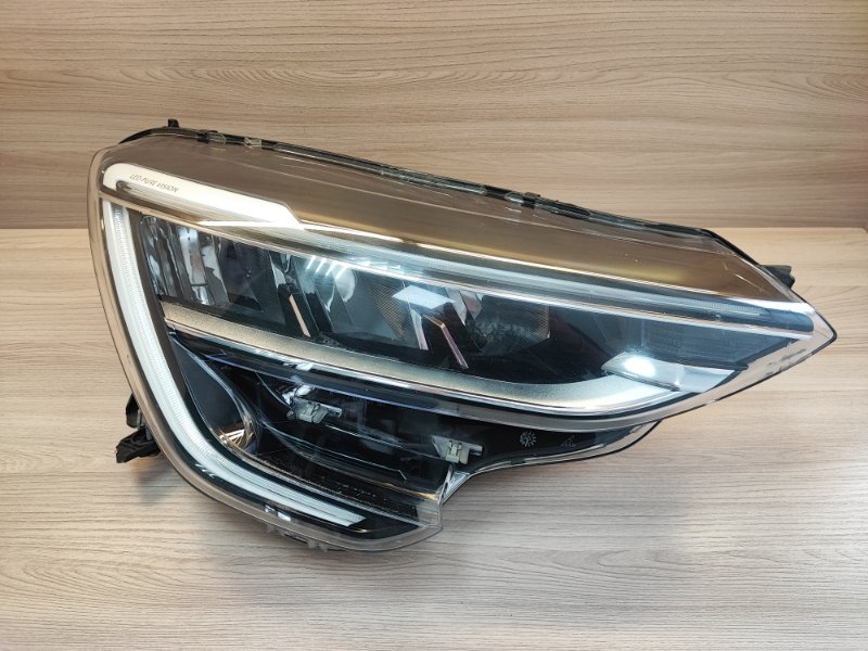 Фара - фото 1