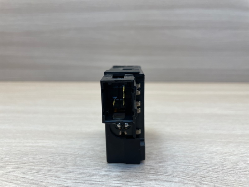 Кнопка корректора фар - фото 4