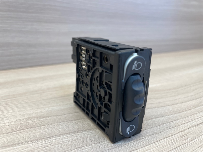 Кнопка корректора фар - фото 3