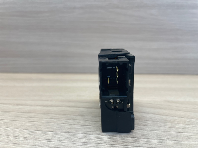 Кнопка корректора фар - фото 4