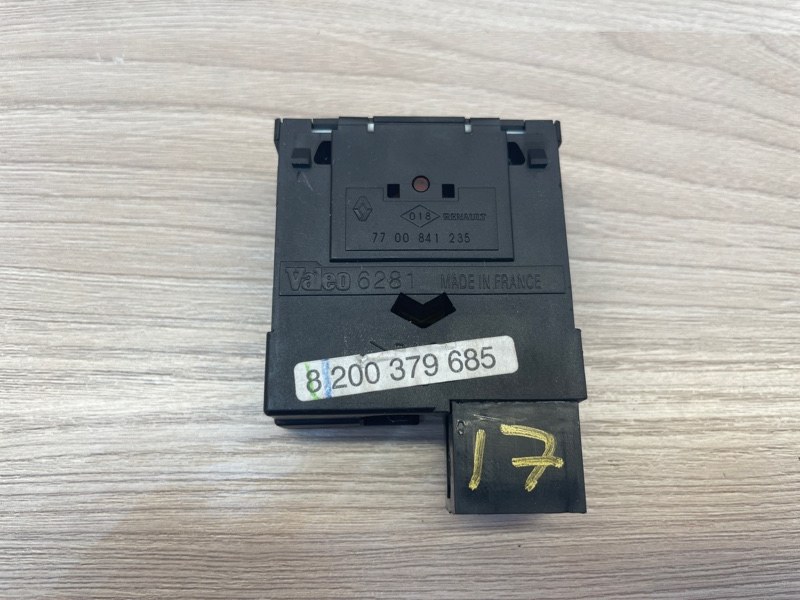 Кнопка корректора фар - фото 5