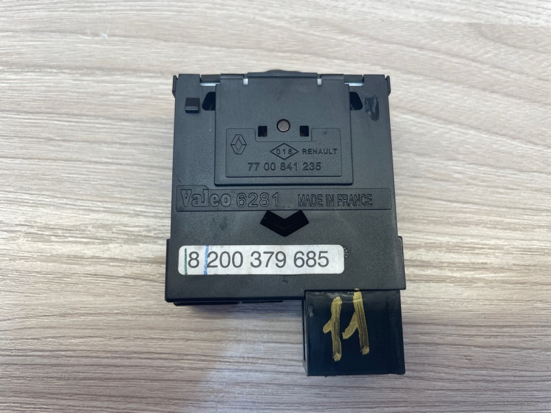 Кнопка корректора фар - фото 5