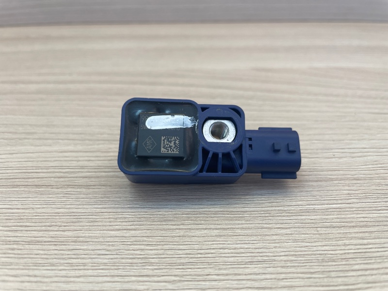 Датчик удара - фото 1