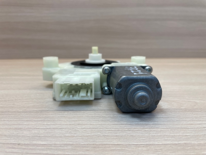 Мотор стеклоподъемника - фото 4