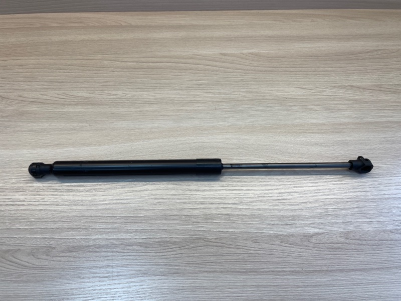 Амортизатор багажника - фото 5