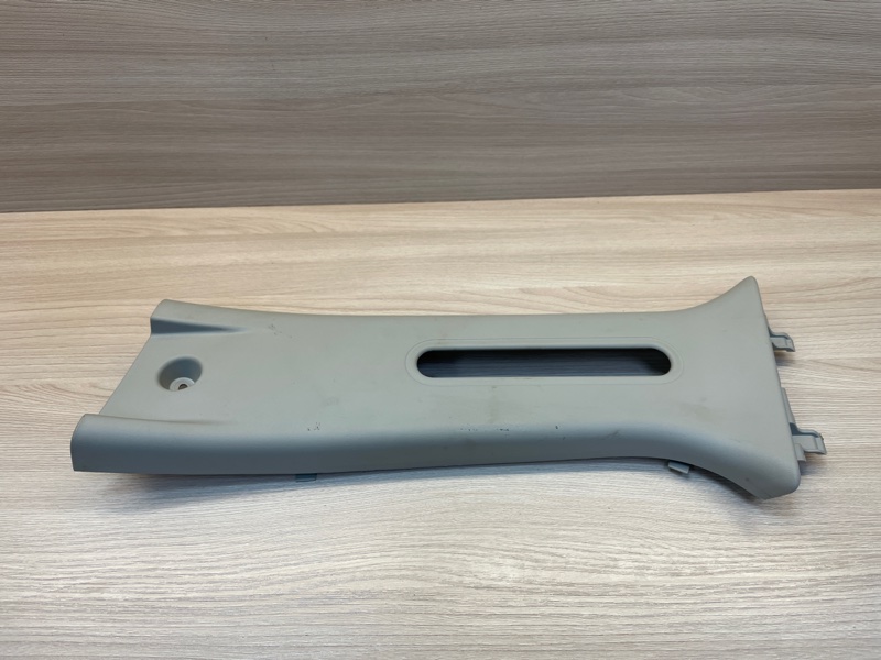 Обшивка средней стойки - фото 1