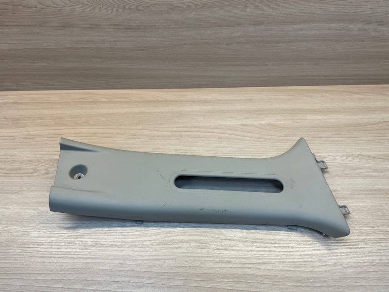 Обшивка средней стойки - фото 1