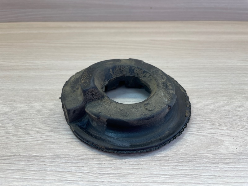 Верхняя опора    пружины - фото 4