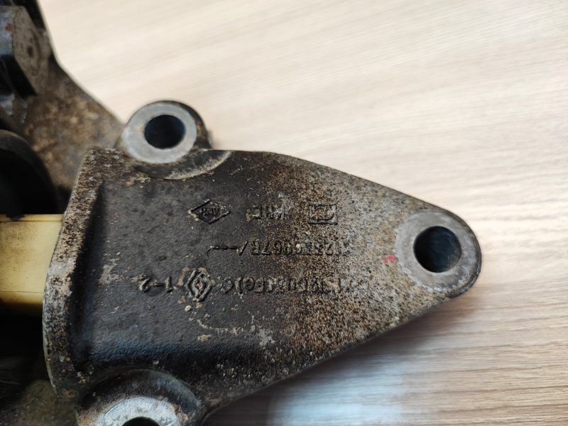 Опора коробки передач - фото 4