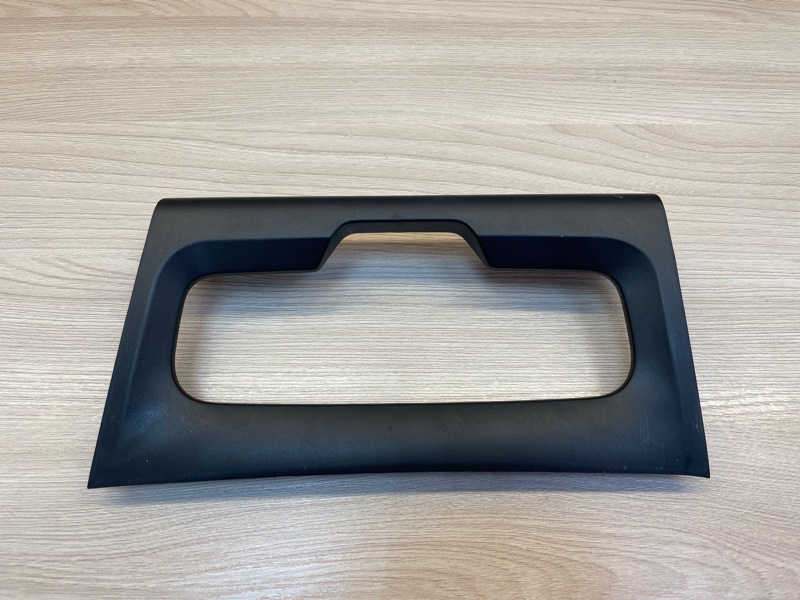 Накладка центральной консоли - фото 1