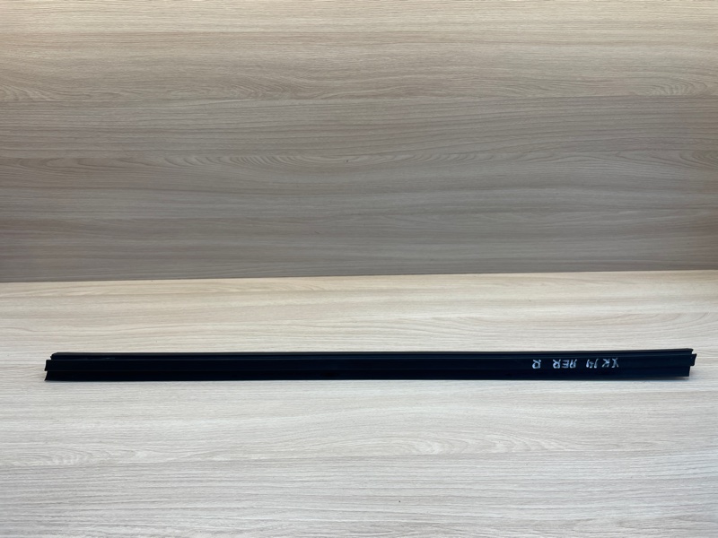 Уплотнитель стекла двери внутренний - фото 1