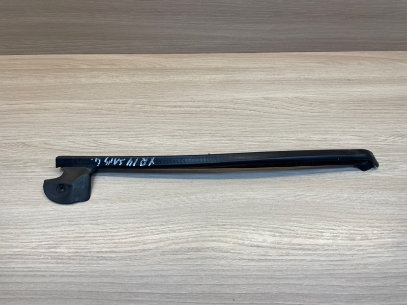 Уплотнитель      двери - фото 2