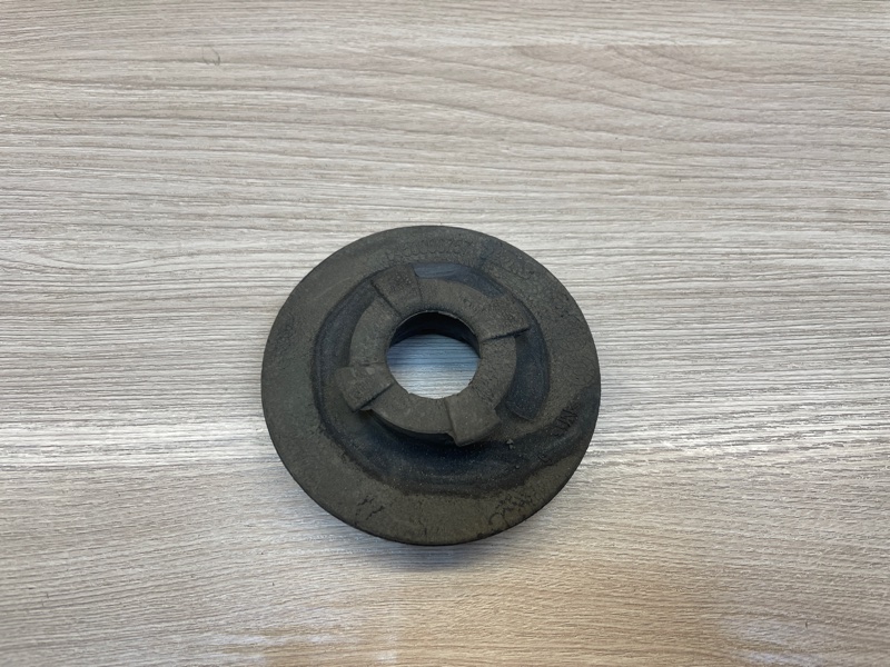 Верхняя опора    пружины - фото 1