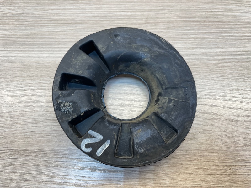 Верхняя опора    пружины - фото 3