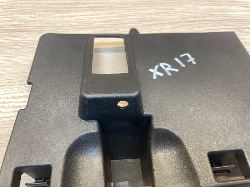 Крышка бардачка - фото 3