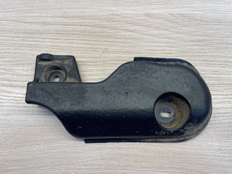 Защита датчика ABS - фото 1