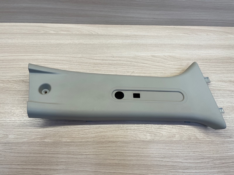 Обшивка средней стойки - фото 1