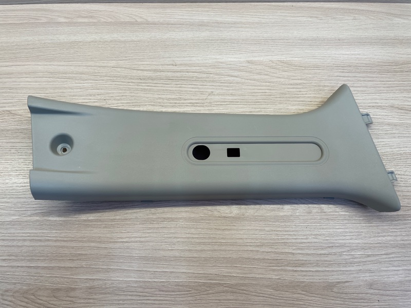 Обшивка средней стойки - фото 1