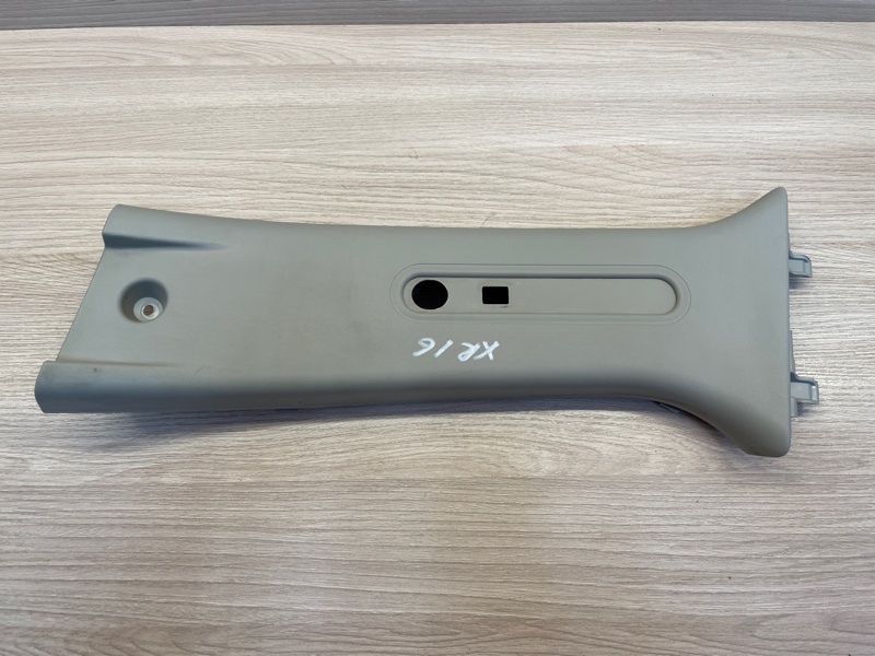 Обшивка средней стойки - фото 1