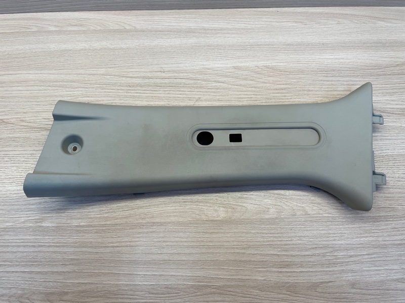 Обшивка средней стойки - фото 1