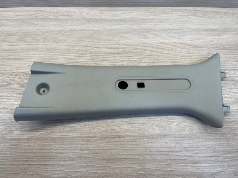 Обшивка средней стойки - фото 1