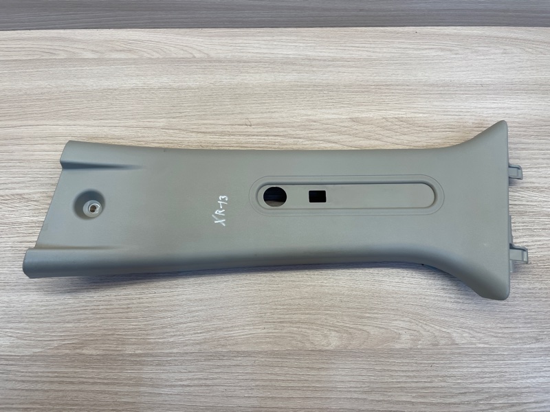 Обшивка средней стойки - фото 1