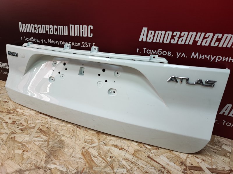 Молдинг крышки багажника - фото 3