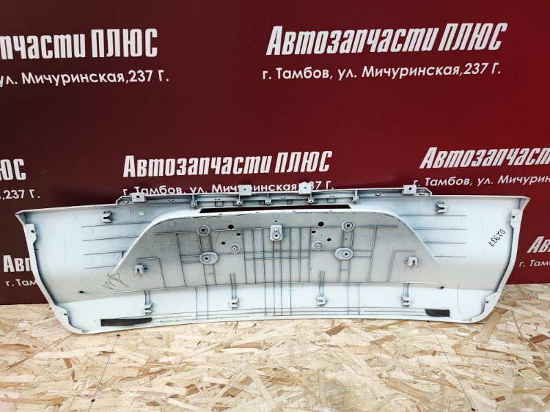 Молдинг крышки багажника - фото 6