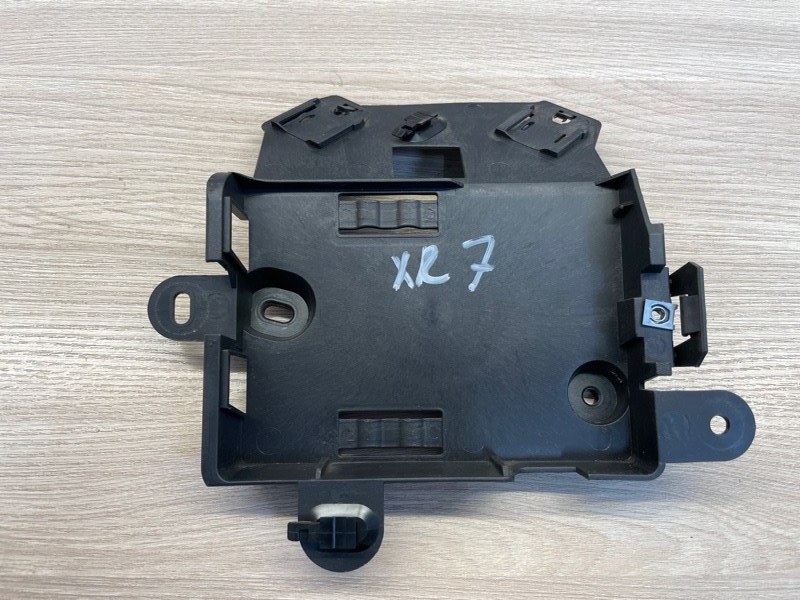 Кронштейн блока комфорта - фото 1