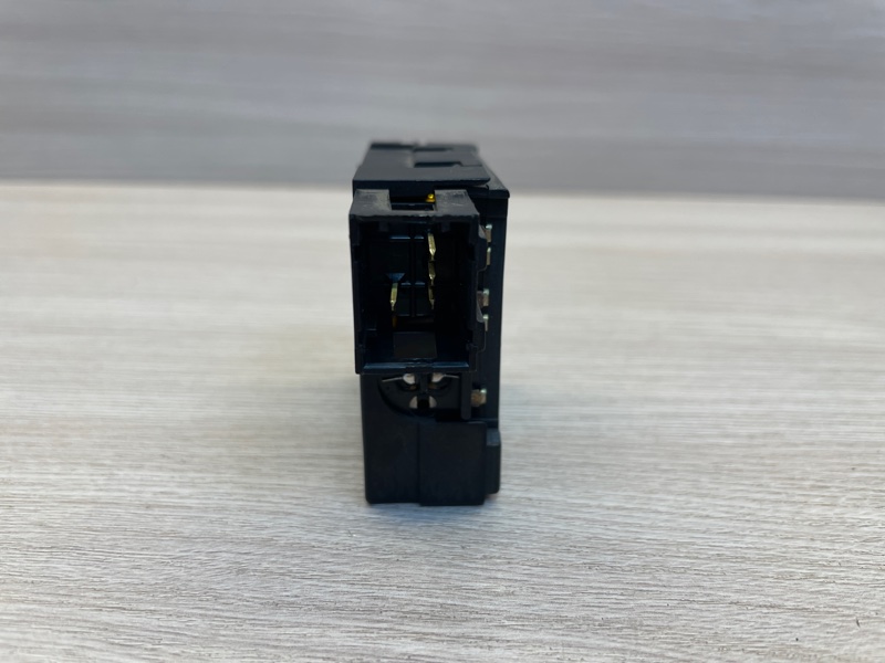 Кнопка корректора фар - фото 3