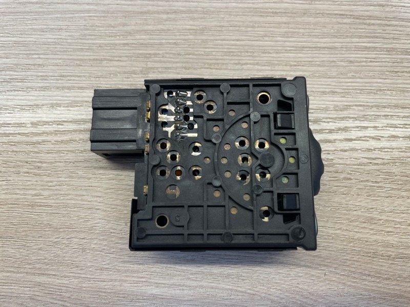 Кнопка корректора фар - фото 4