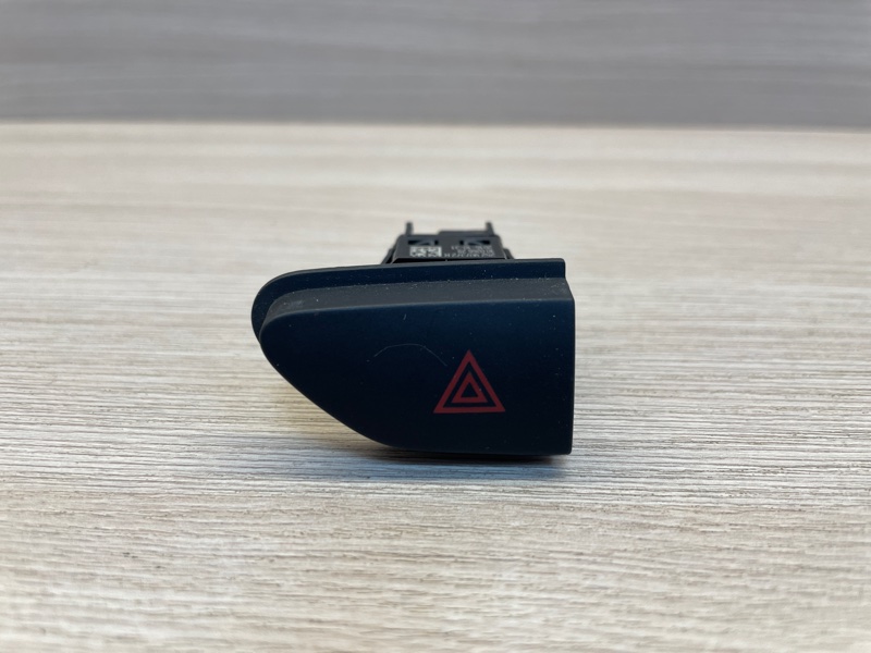 Кнопка аварийной сигнализации - фото 1