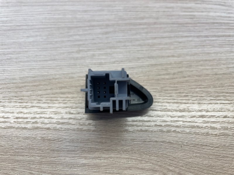 Кнопка центрального замка - фото 4