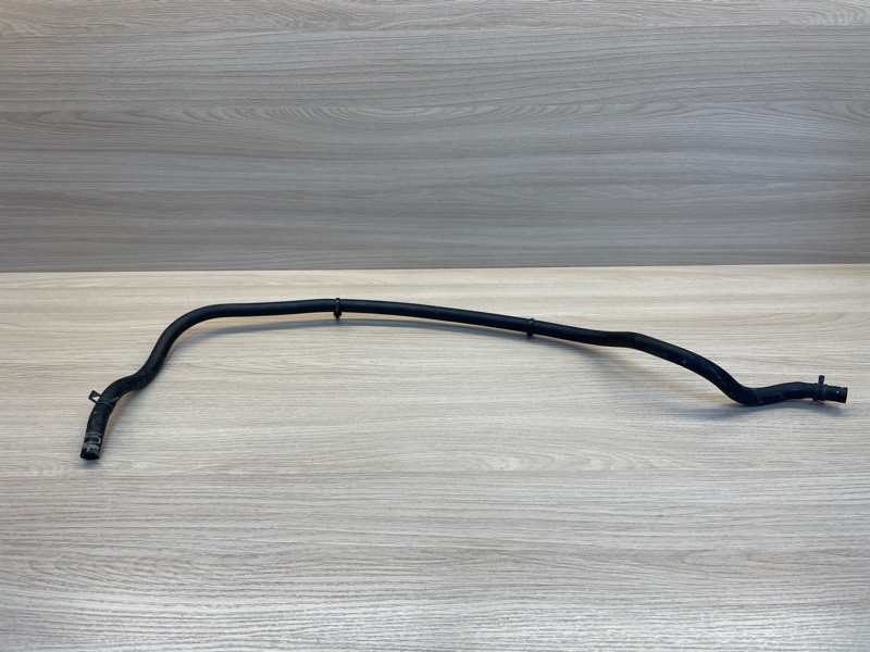 Патрубок радиатора - фото 1