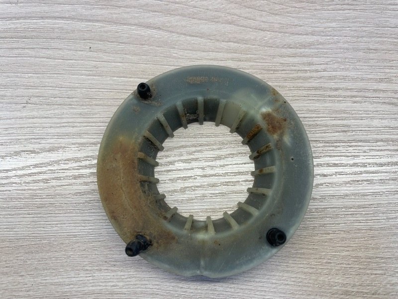 Опора пружины - фото 1