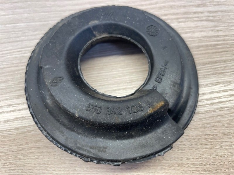 Верхняя опора    пружины - фото 2