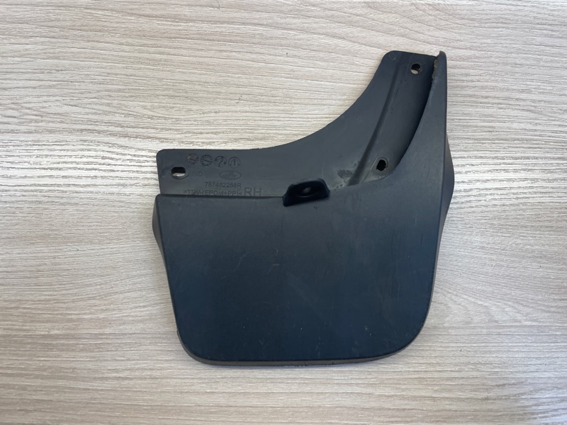 Брызговик - фото 1