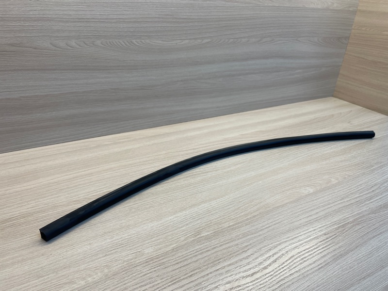 Уплотнительная резинка боковой двери - фото 3