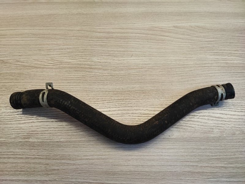 Патрубок отопителя - фото 1
